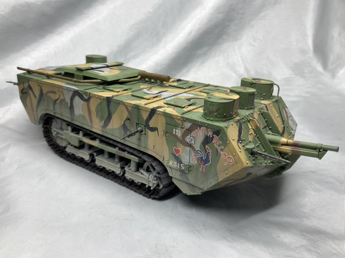 タコム 1/35 フランス陸軍 サン・シャモン突撃戦車　完成品 Char de rupture Saint Chamond_画像5