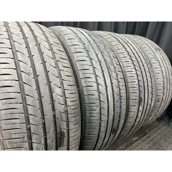 トーヨー NANOENERGY 3 PLUS 215/45R18 4本SET◇2021年製7~8分山オンロードタイヤ◇中古 若干の片減り,シワあり◇80系ノア ヴォクシー等に_画像1