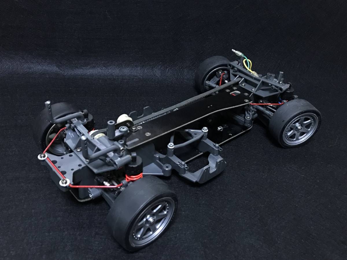 1/10 タミヤ TA03F PRO FRP 中古シャーシー　オプション多数　状態良好　走行少ない_画像2