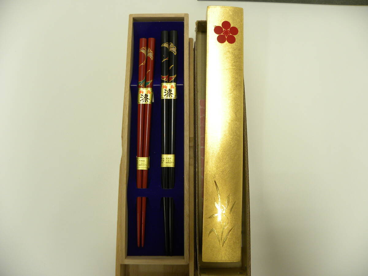 伝統工芸品祭 輪島塗 他 漆器 おまとめ 箸 箸置き 小皿 楊枝入れ 花器 盆 菓子本 深皿 保管劣化あり_画像2