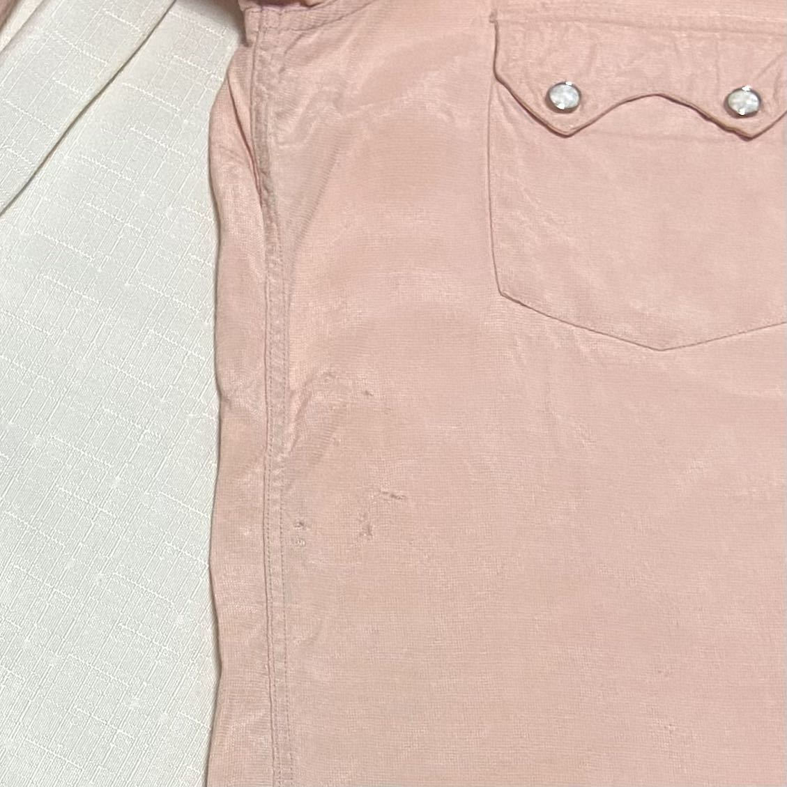 ピンク 50s ビンテージ E&W THE PLAINS レーヨン シャツ 無地 単色 USA製 オリジナル レアカラー ヴィンテージ 60s 50年代 ロカビリー 古着_右脇腹のあたりに少しダメージがあります。