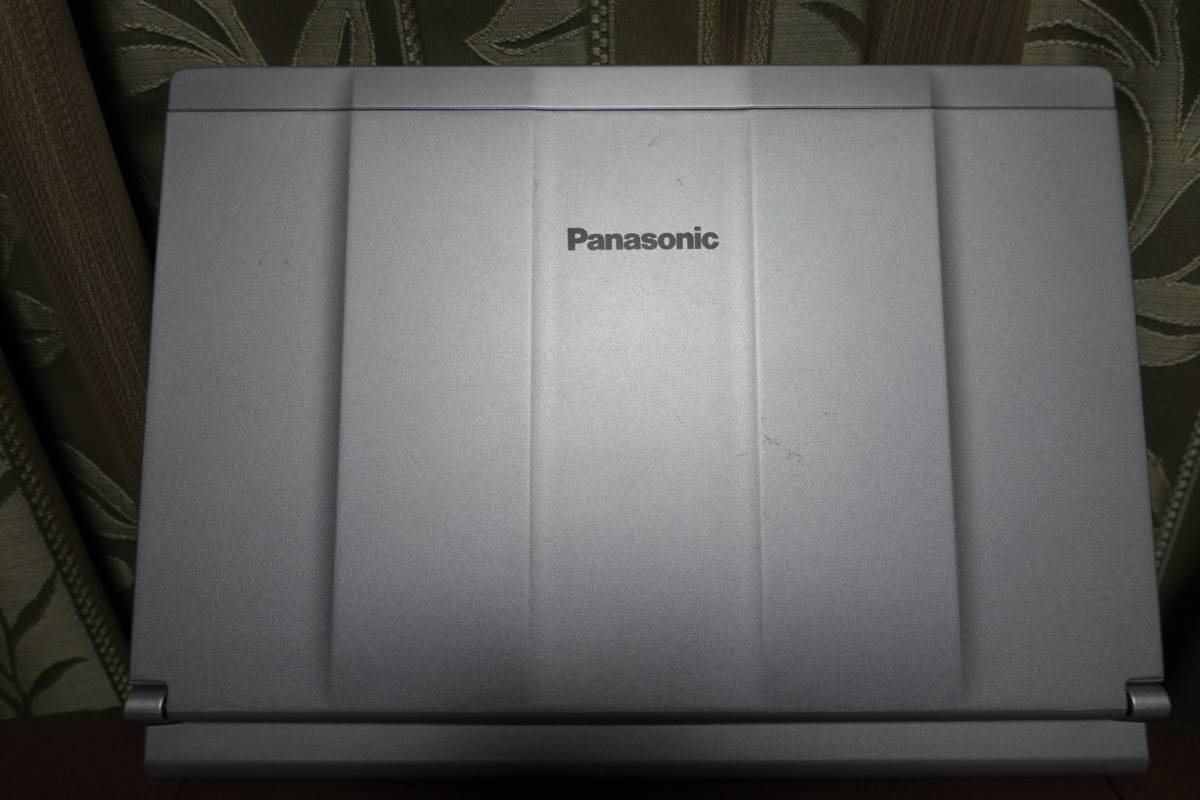 Panasonic Let's note CF-SX3NEYBR CPU Core i7 4500U1.8GHz/2コア 新品SSD256GB　Windows11PRO　DVDドライブ Office2021 即決_天板に大きな傷はありません。