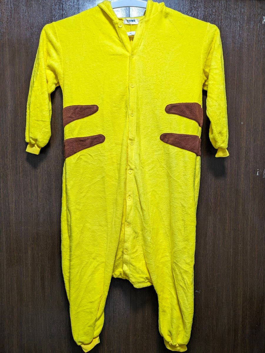 Mサイズ　着ぐるみ パジャマ 大人用 ポケモン ピカチュウ ハロウィン キャラクター フリース サザック SAZAC 衣装 仮装 