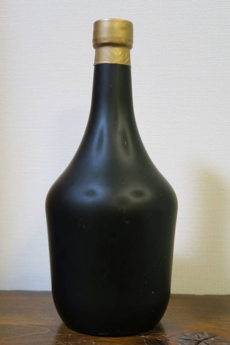 本格焼酎 奄美黒糖焼酎 長期貯蔵「昇龍」40度 ダルマボトル！ 奄美特産 終売品！ 原田酒造 鹿児島県大島郡知名町_画像2