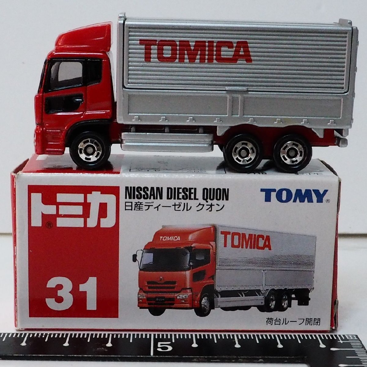 トミカ No.31【日産ディーゼル クオン パネルトラック 赤レッド NISSAN DIESEL】ダイキャスト製ミニカー■青TOMYロゴ トミー【箱付】送料込_画像１