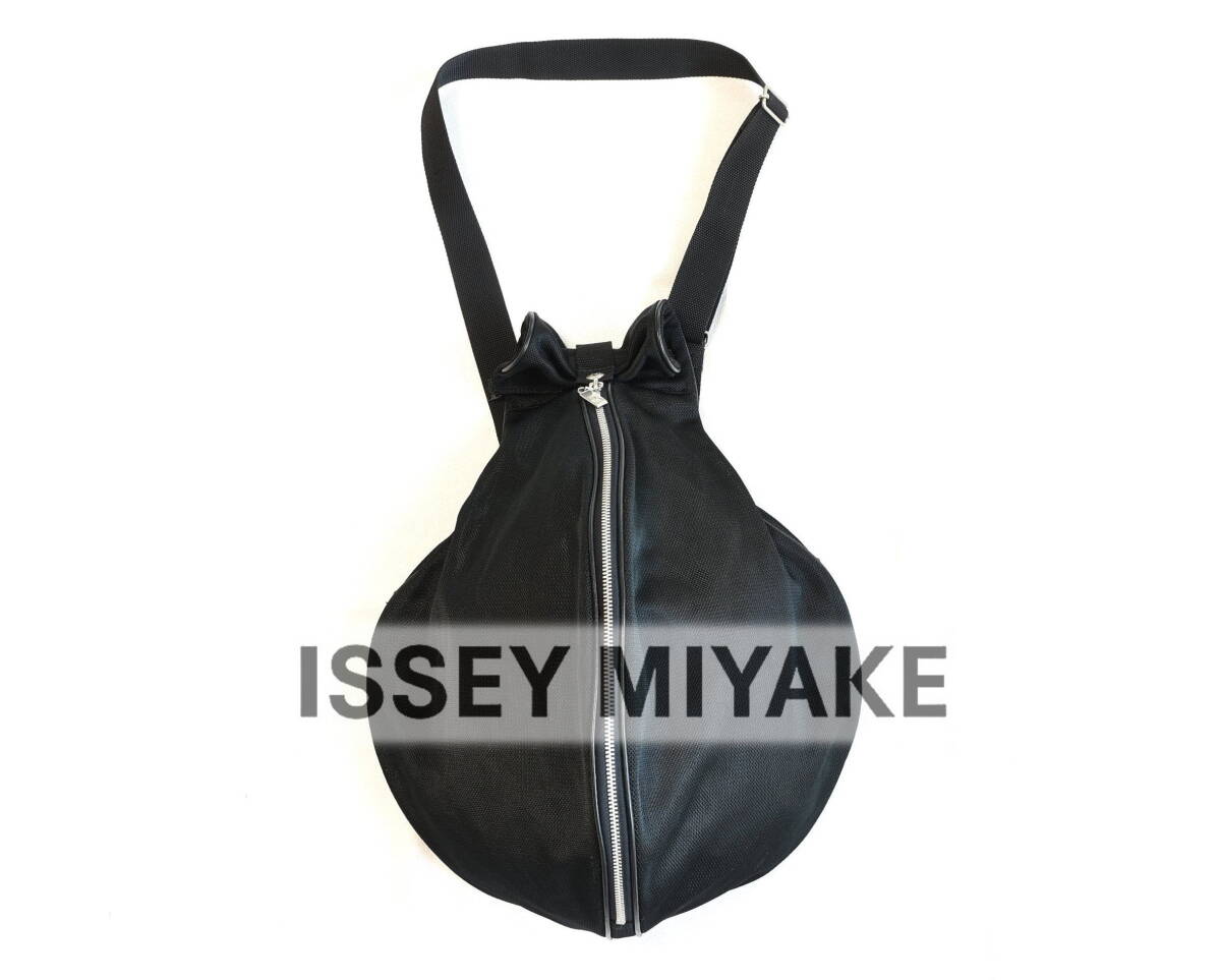 Archive ISSEY MIYAKE(イッセイミヤケ)立体シルエット Archive ISSEY MIYAKE(イッセイミヤケ)立体シルエット
