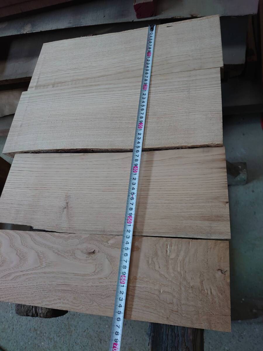 同梱包不可 栗 端材 No.240224-E 無垢 乾燥材 板 8枚セット 木材 DIY 棚板 小物作りにの画像5