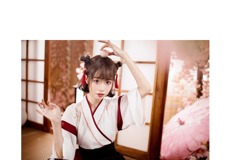  Japanese clothes . clothes yukata cosplay put on clothes flower . skirt retro manner . woman lady's fancy dress white M size lovely Event . Solo Japanese style set 