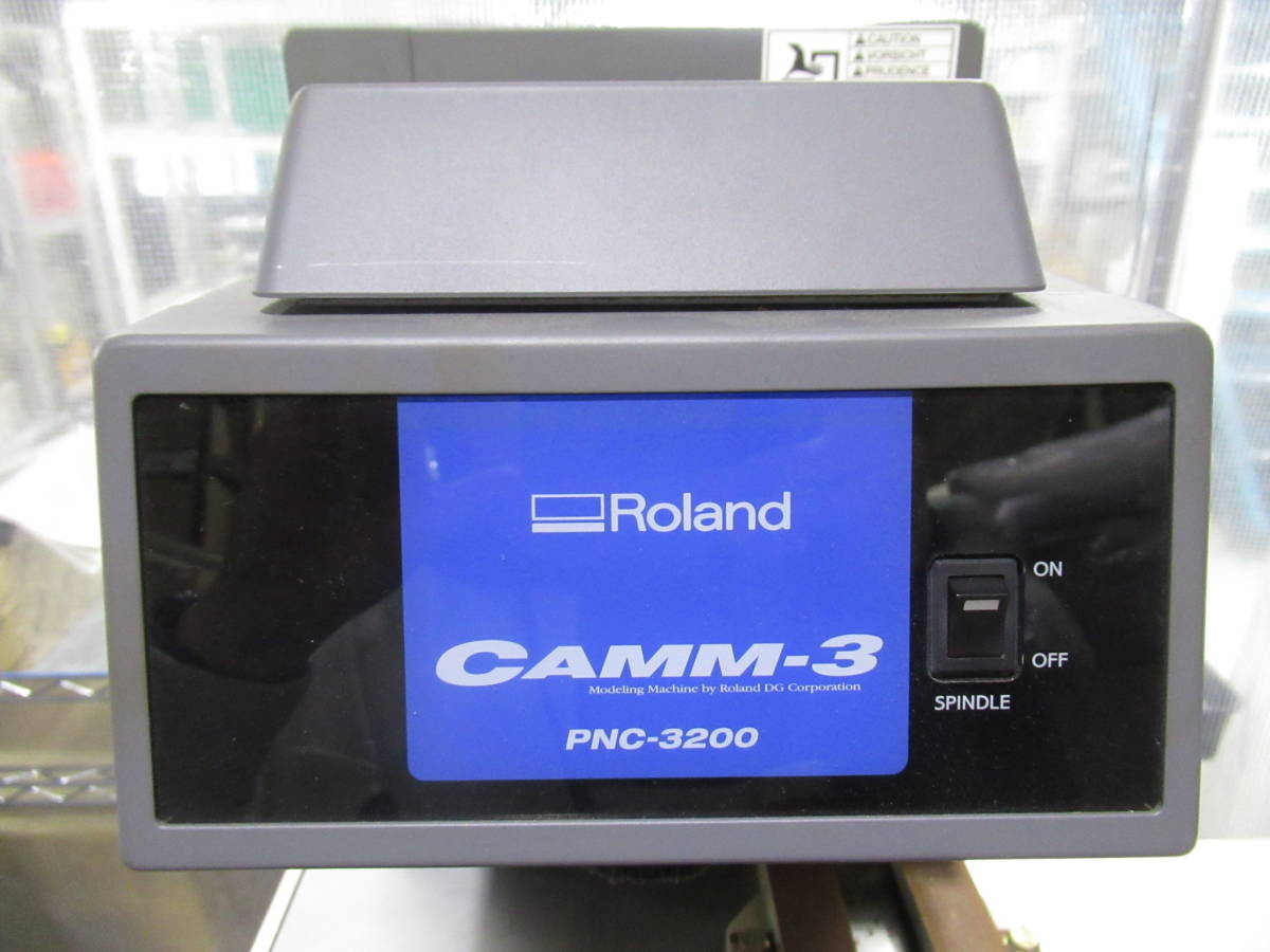 Roland PNC-3200 CAMM-3 モデリングマシン 小型彫刻機 100V 50/60Hz用 2.4A_画像2