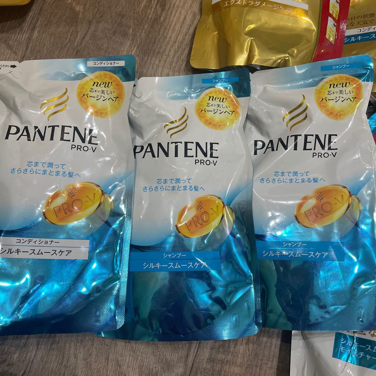 新品 未使用 未開封 保管品 パンテーン PANTENE シャンプー トリートメント 10個セット まとめて 大量 モイスト スムース シルキー お試し_画像2