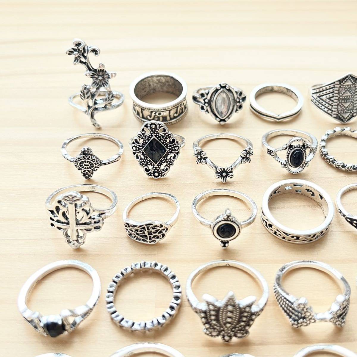 42個 指輪 リング ヴィンテージデザイン 指輪 アクセサリー アンティークデザイン シルバーカラー 海外製 大量 おまとめ まとめ売り _画像4