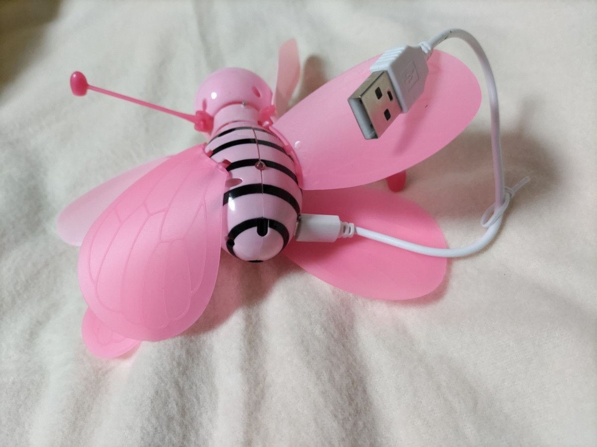 空飛ぶおもちゃ ビー Beeピンク 充電式フィギュア 動作確認のみ_画像6