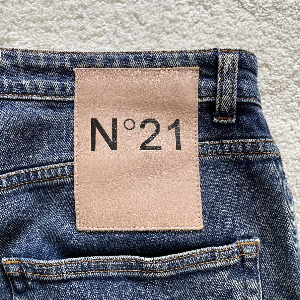 【美品】N21 ヌメロヴェントゥーノ デニム ジーンズ ジーパンボタンフライ メンズ 46/31インチ イタリア製 スリムフィット の画像6