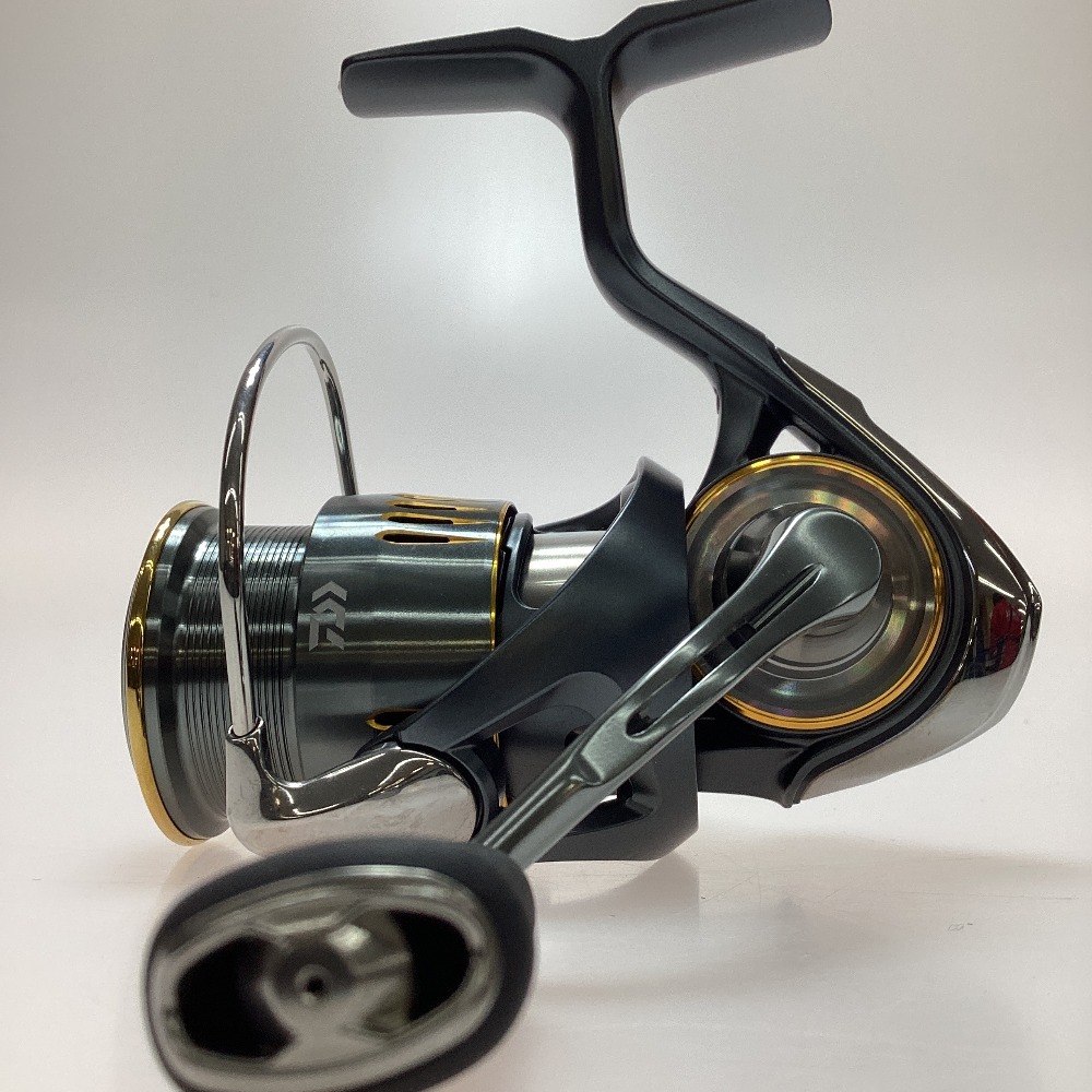 14350円 §§ DAIWA ダイワ 23エアリティ LT2000S-H 程度B 14350円 §§ DAIWA ダイワ 23エアリティ LT2000S-H 程度B