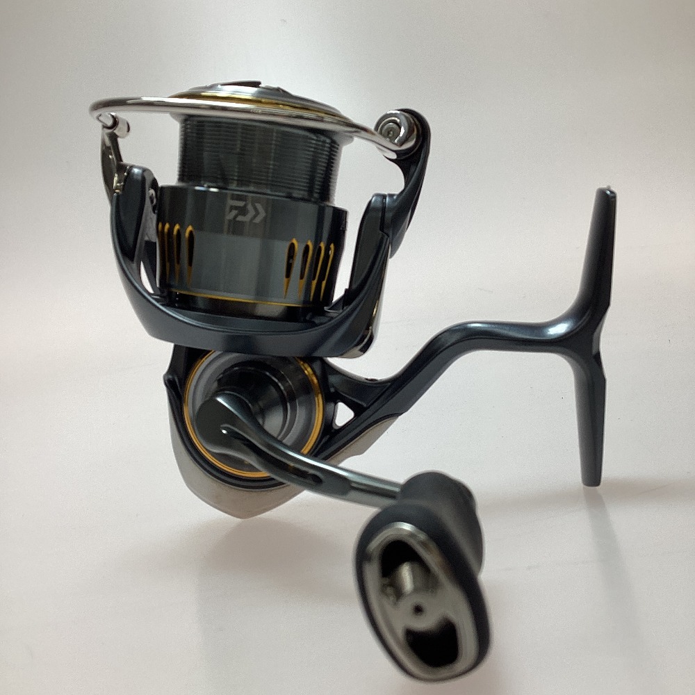 14350円 §§ DAIWA ダイワ 23エアリティ LT2000S-H 程度B 14350円 §§ DAIWA ダイワ 23エアリティ LT2000S-H 程度B