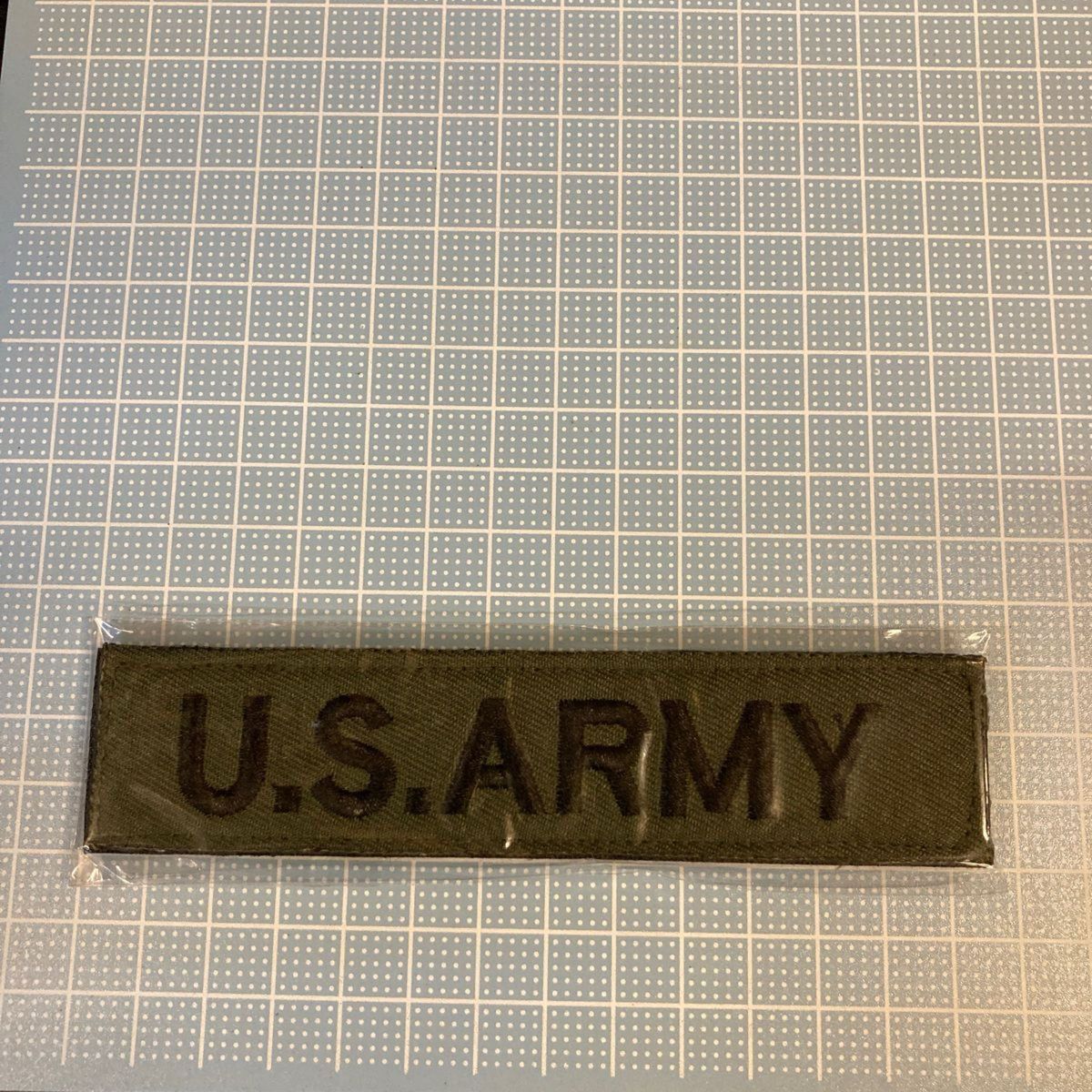 ワッペン　パッチ　米陸軍　アーミー　アメリカ　US・ARMY  刺繍　ベルクロ　サバゲー　新品未使用　13cm×3cm