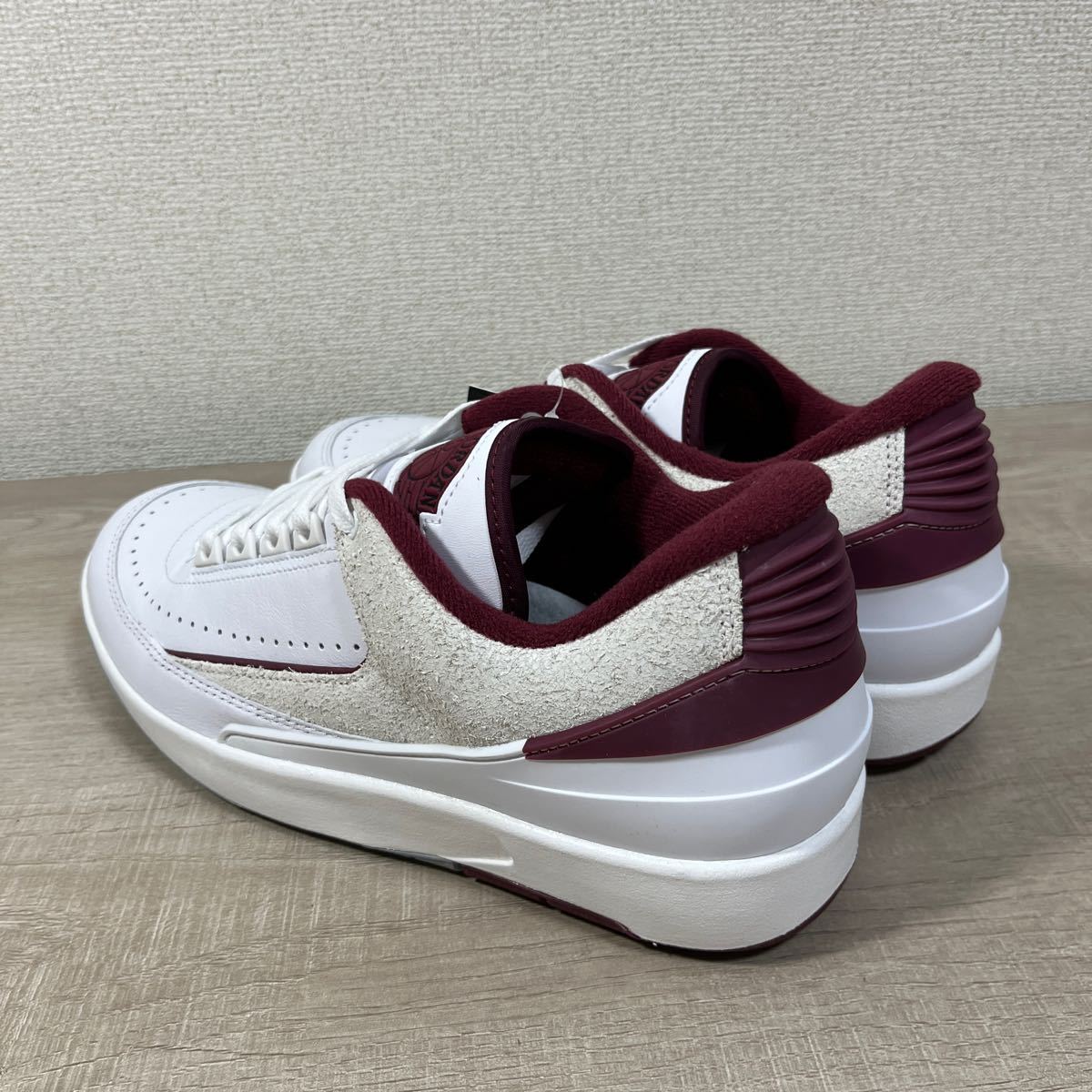 1円スタート売切り 新品未使用 ナイキ スニーカー エア ジョーダン 2 レトロ ロー NIKE AIR JORDAN 2 LOW 完売品 定価19,800円 26.5cm_画像6