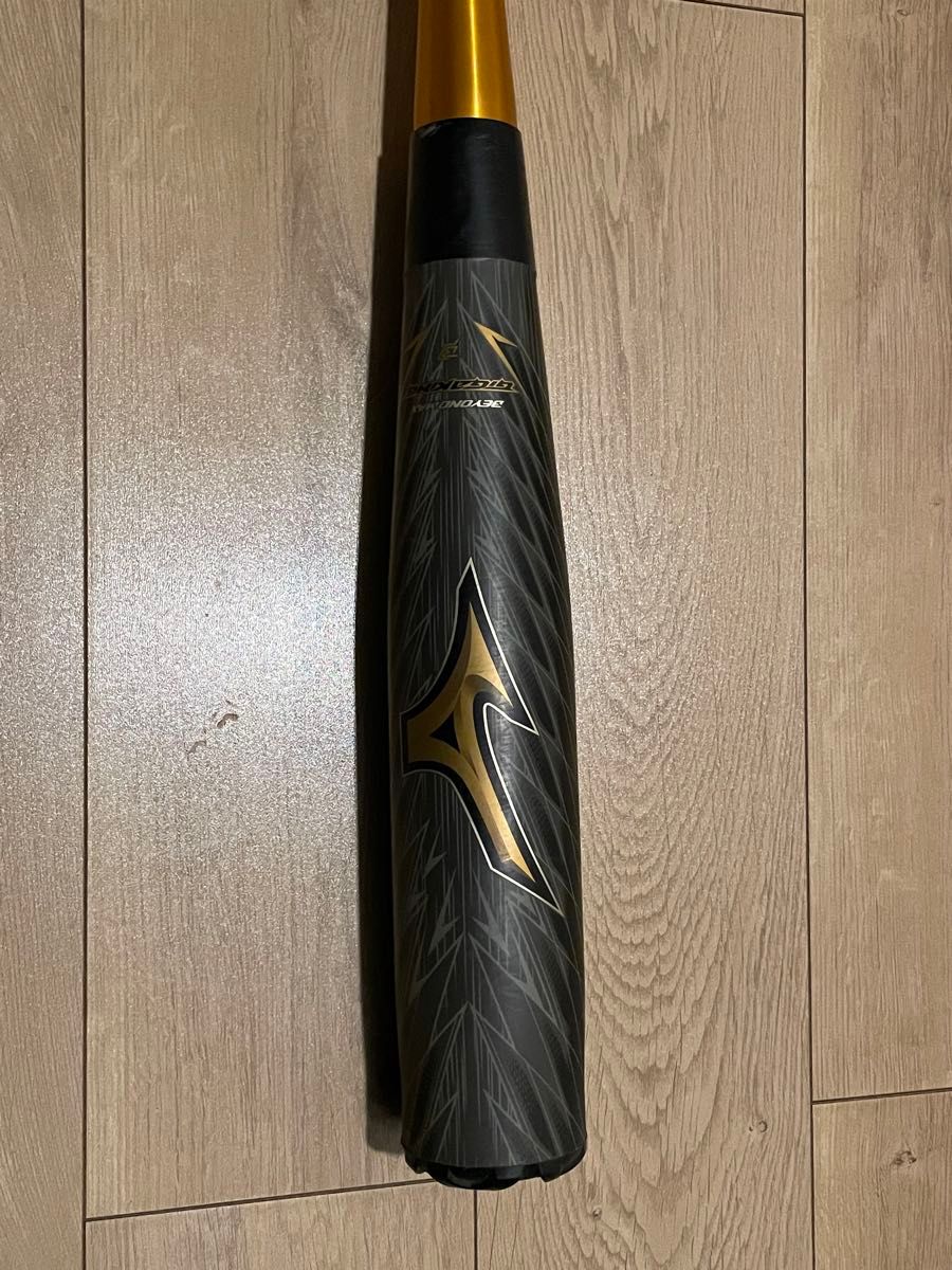 【美品】ギガキング 02 GIGAKING軟式野球バット 黒/金 ギガキング02/一般軟式バット/83cm/平均720g|Yahoo!フリマ(旧