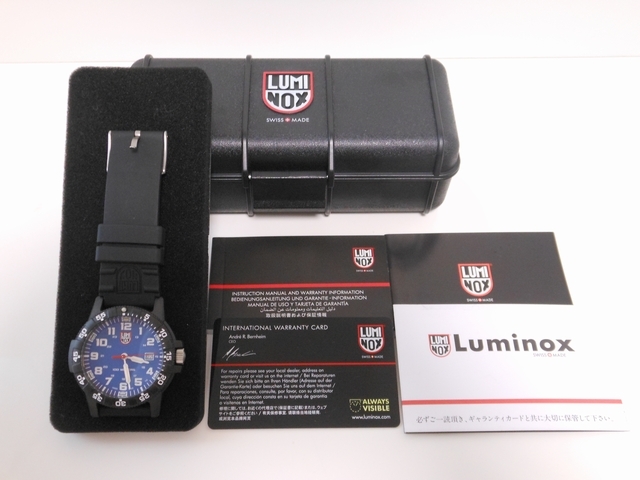 【新品】LUMINOX ルミノックス 腕時計 LEATHERBACK SEA TURTLE GIANT 0320 SERIES ネイビー【動作品】の画像3