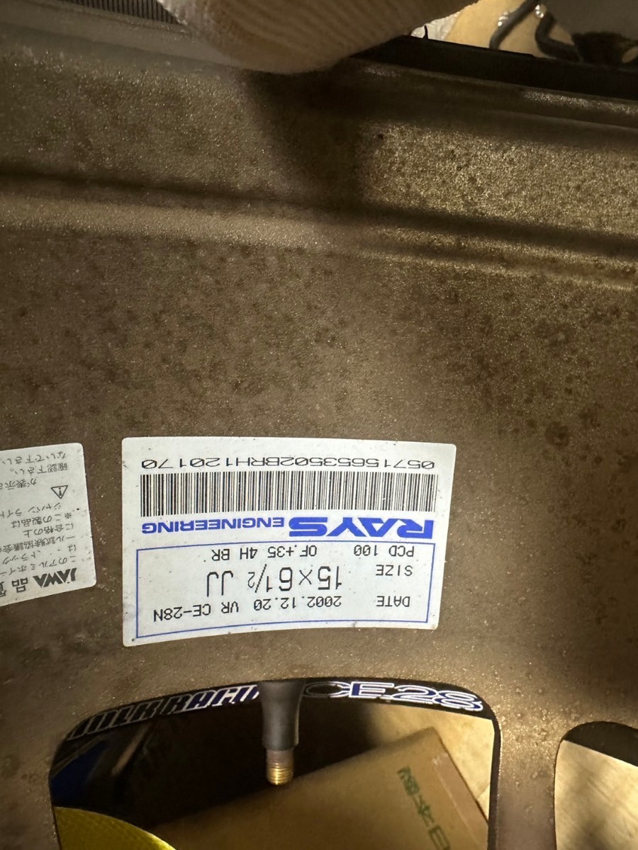 CE28 6.5j35 4H100 4穴 RAYS鍛造 TE37 195/55R15 4本セット ロードスター タイヤホイール ヴィッツ ノート _画像8