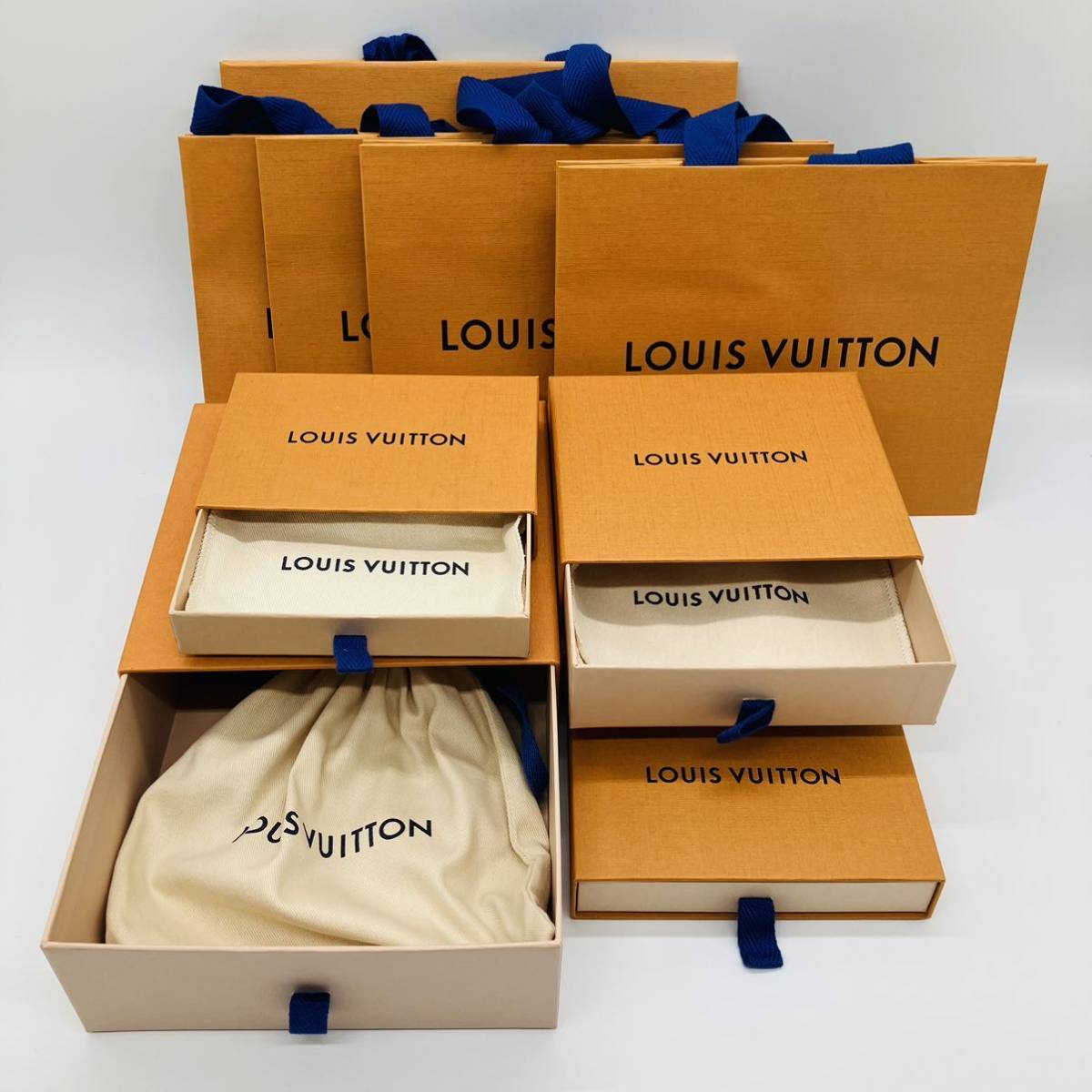LOUIS VUITTONルイヴィトン 空箱22個 紙袋 その他 まとめ売り-