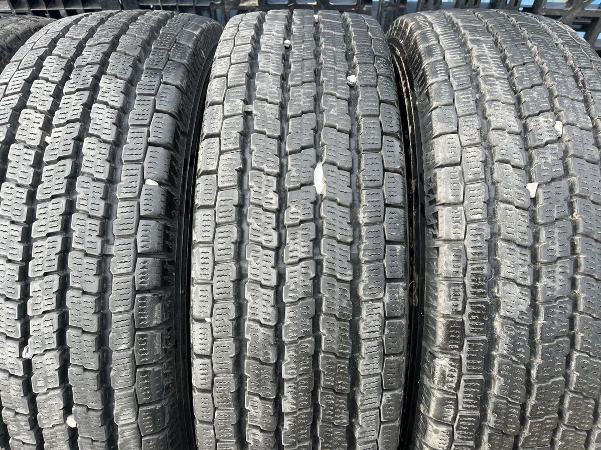 TBLT37 中古タイヤ 205/70R16 111/109 LT 12PR YOKOHAMA ice GUARD iG91 ヨコハマ アイスガード 冬タイヤ スタッドレス ライトトラック 6本_画像3