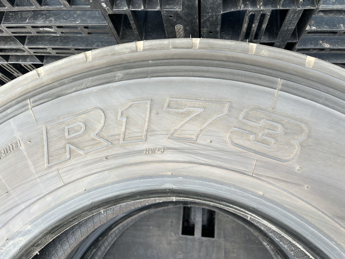 TBLT72 新車外し 295/80R22.5 153/150J BRIDGESTONE R173 ブリヂストン 夏タイヤ ラジアル サマータイヤ 縦目 大型 トラック 2023年製 2本_画像3