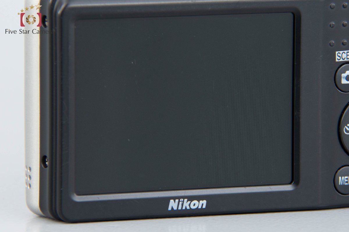【中古】Nikon ニコン COOLPIX A10 シルバー コンパクトデジタルカメラ_画像10