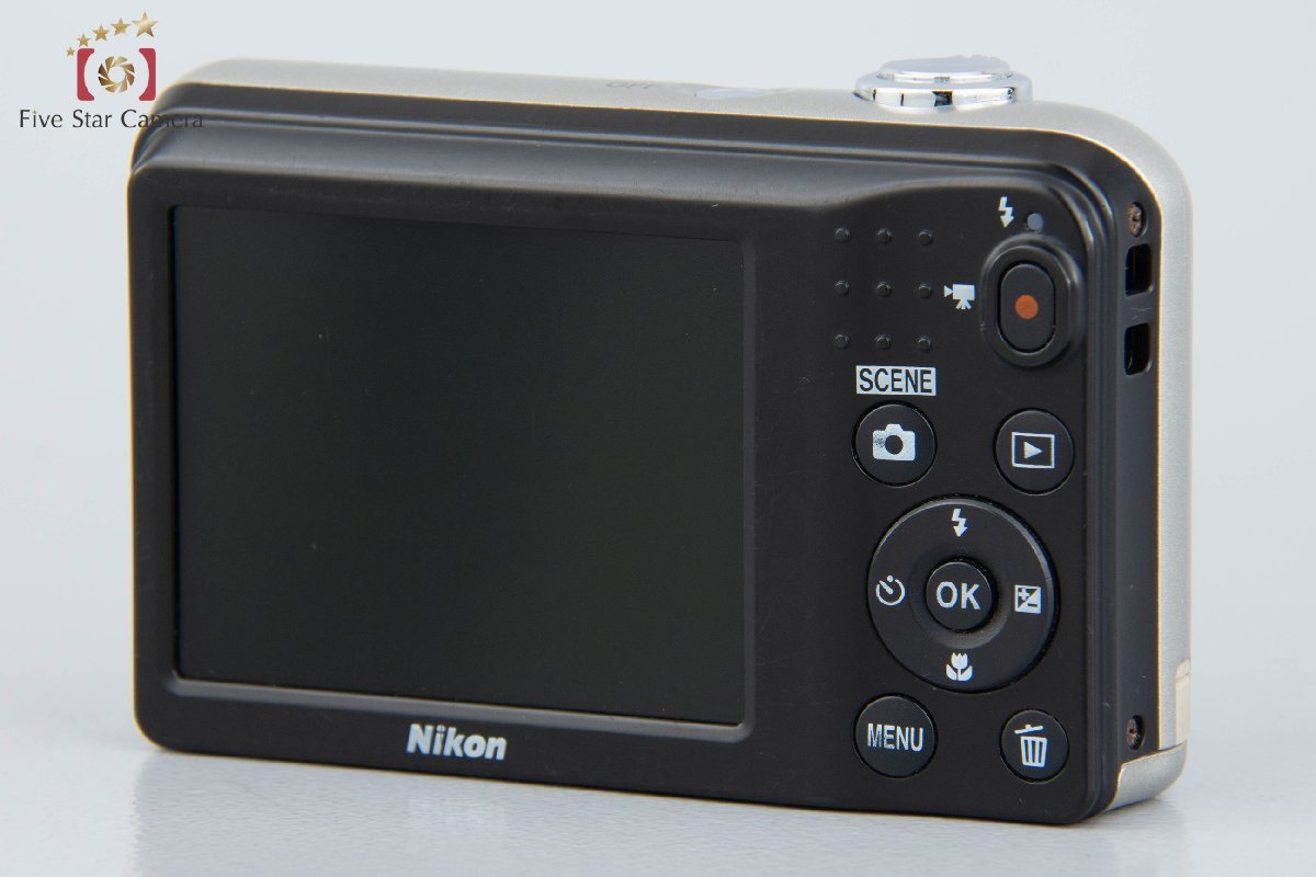 【中古】Nikon ニコン COOLPIX A10 シルバー コンパクトデジタルカメラ_画像3