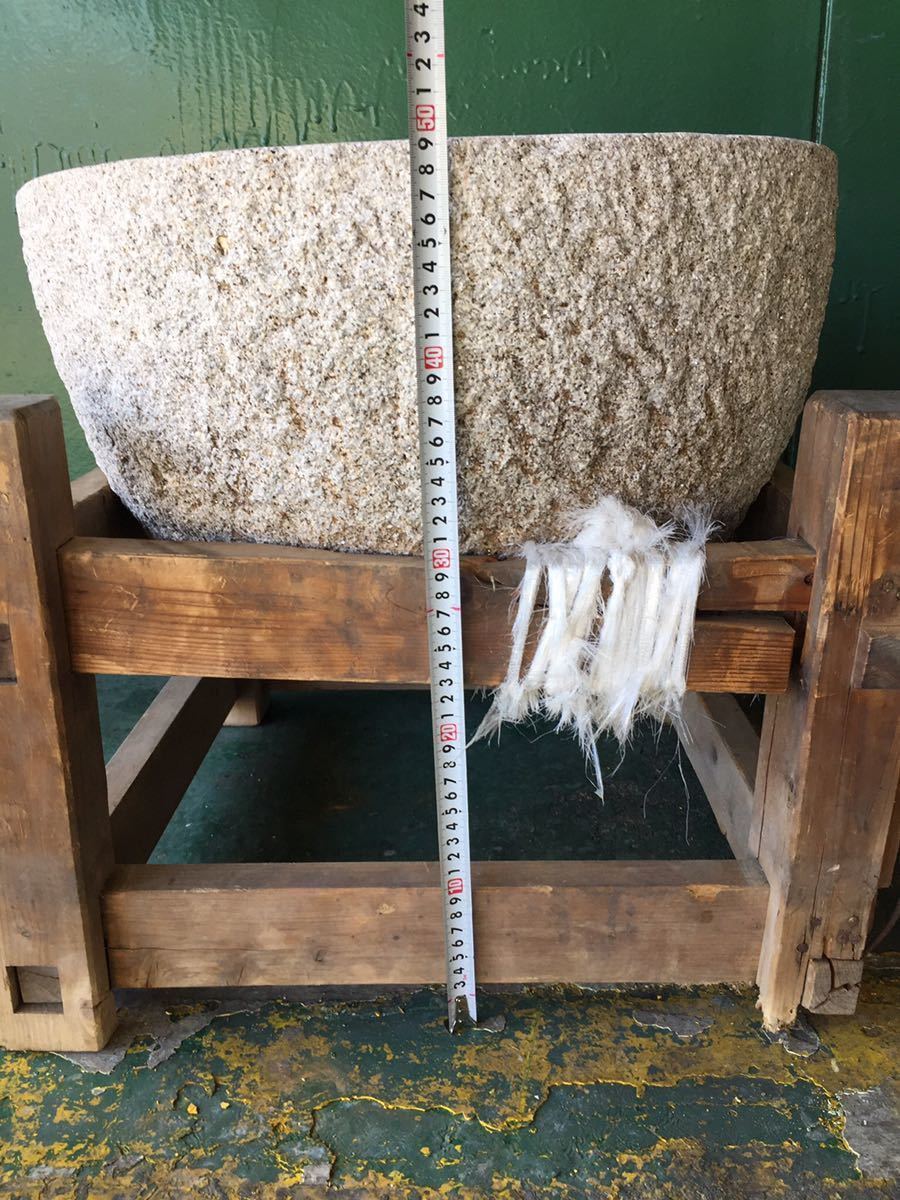  receipt limitation stone .. wooden . mochi attaching Showa era that time thing old tool retro antique used New Year event Event .. light ..