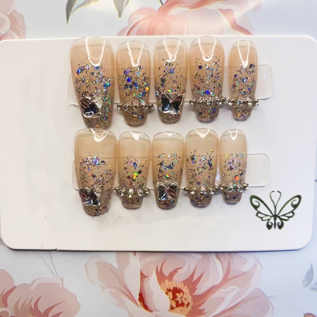  artificial nails gel artificial nails false nails Kirakira stick nails . butterfly diamond 