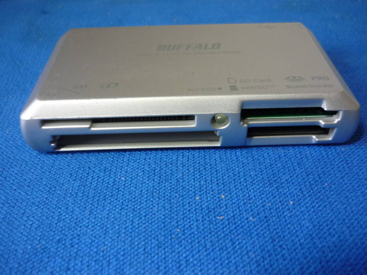 BUFFALO/バッファロー　USB2.0 カードリーダー　■MCR-C12/U2 (12in1)■　動作確認済み　B12_画像4