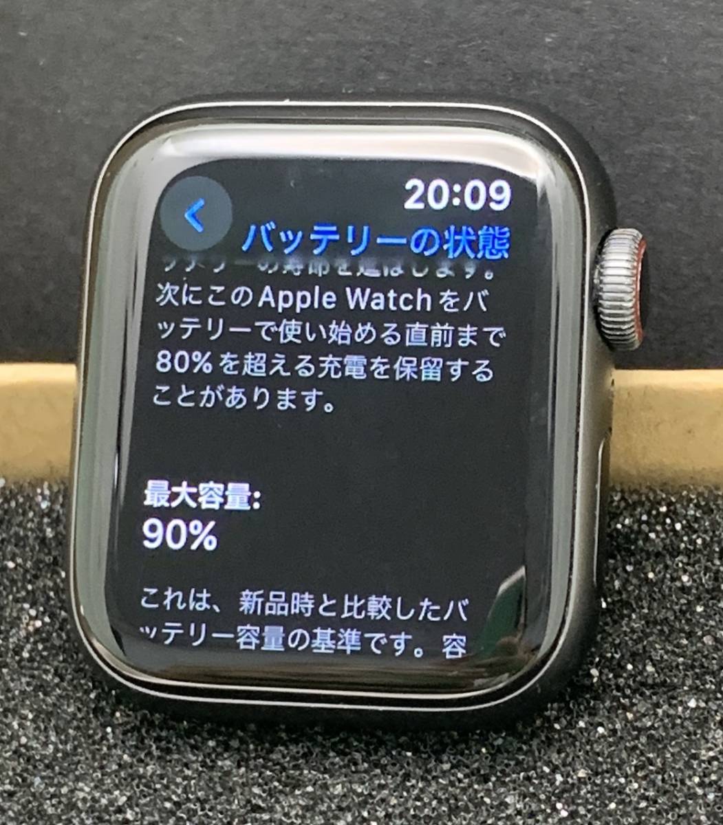 ★激安 Apple Watch SE（GPS + Cellularモデル） 40mm 最大容量90% アルミニウムケース Apple SIMフリー MKR23J/A ブラック BP2027 2_画像3