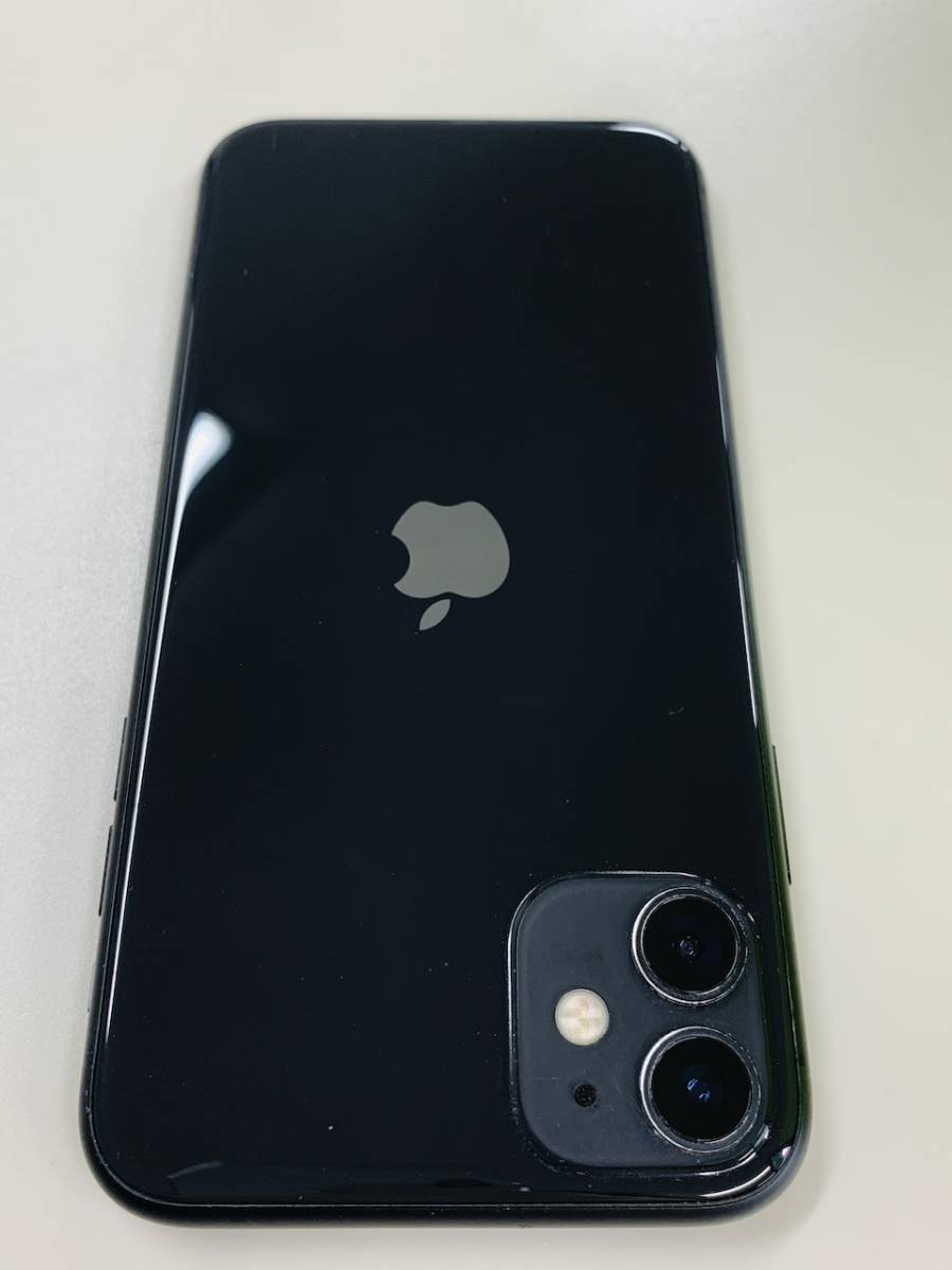 ★バッテリー新品 iPhone 11 64GB SIMロック解除済み 最大容量100% 格安SIM可 SoftBank ○ MWLT2J/A ブラック WD0860 _画像4