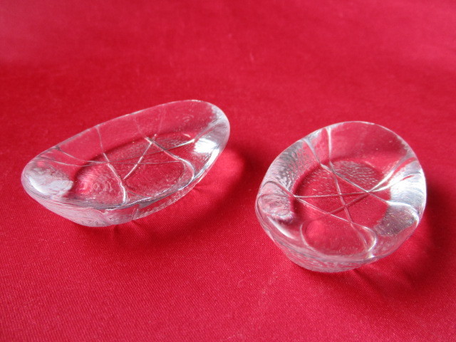 河上恭一郎 雪真垣文 ガラス製 箸置 ２客セット 工芸ガラス 未使用品の画像3