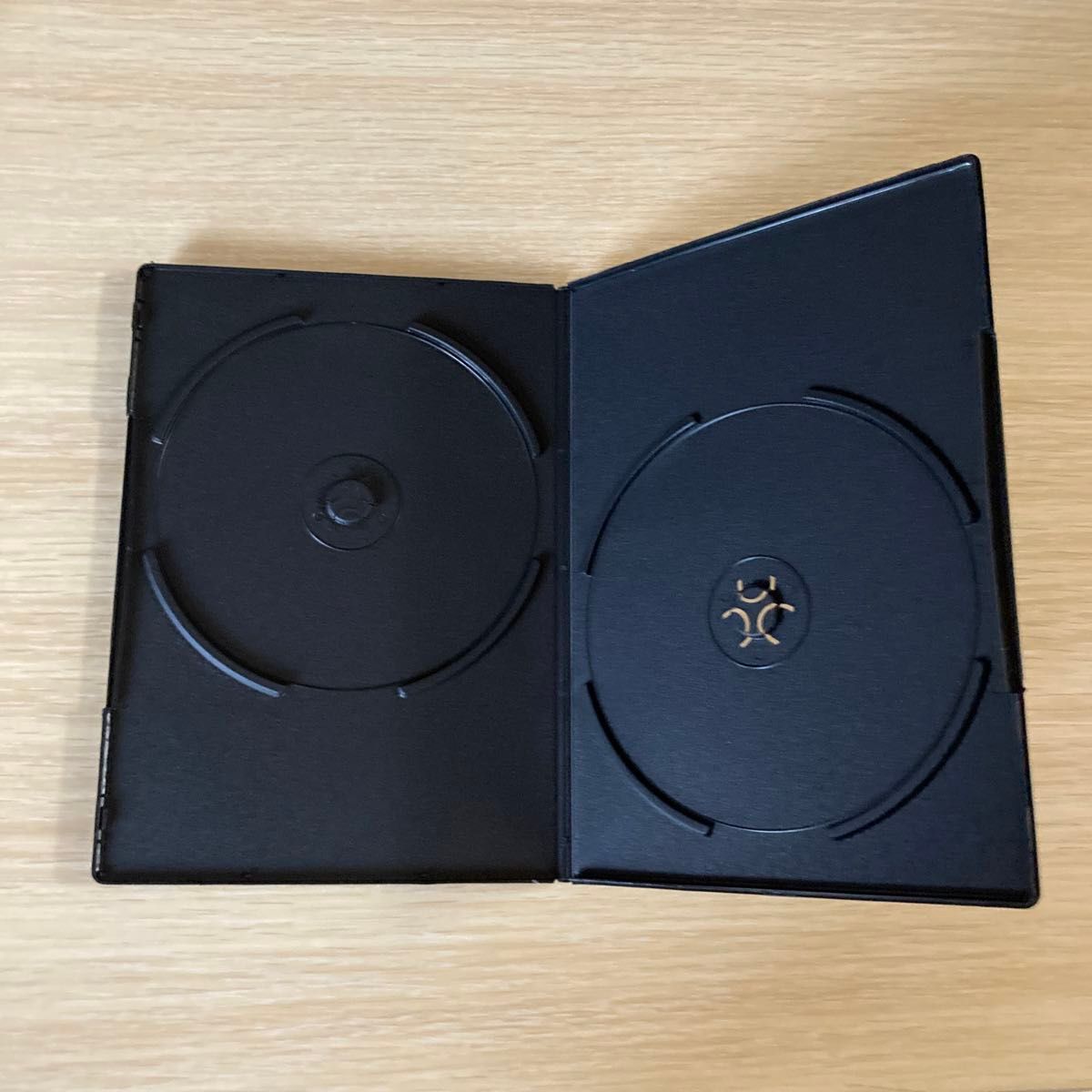 DVDトールケース　2枚　　2枚収納可能　スリムケース