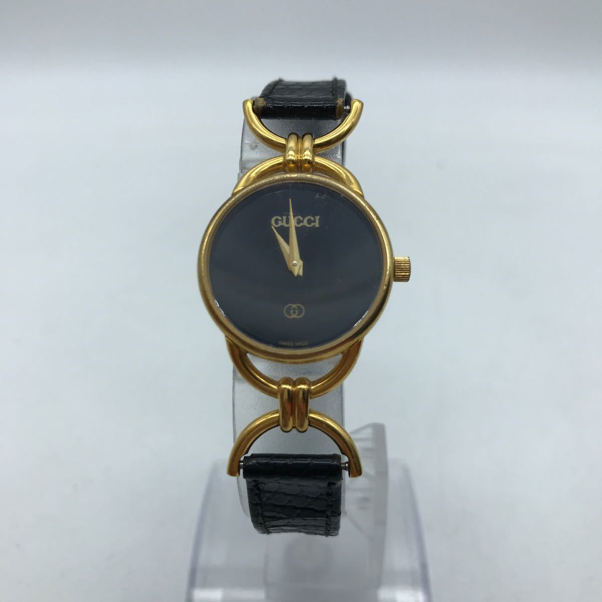 GUCCI/グッチ 6200L GGロゴ ブラック文字盤 バングルウォッチ ゴールド QZ レディース腕時計 動作品