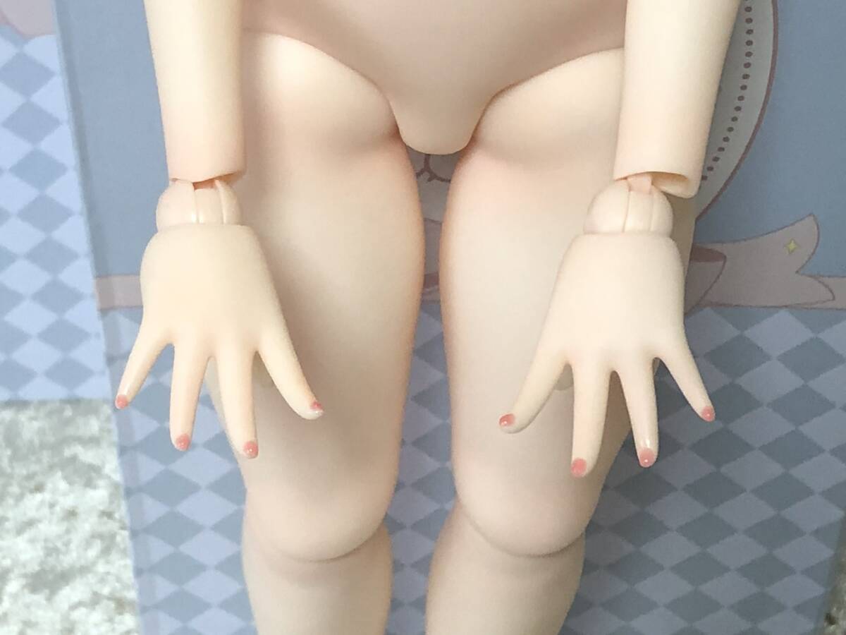 ②imomodoll MDD1/4同寸 小胸S胸サイズ 半白/セミホワイト色 ボディーメイクカスタム　ネイル付き_画像3