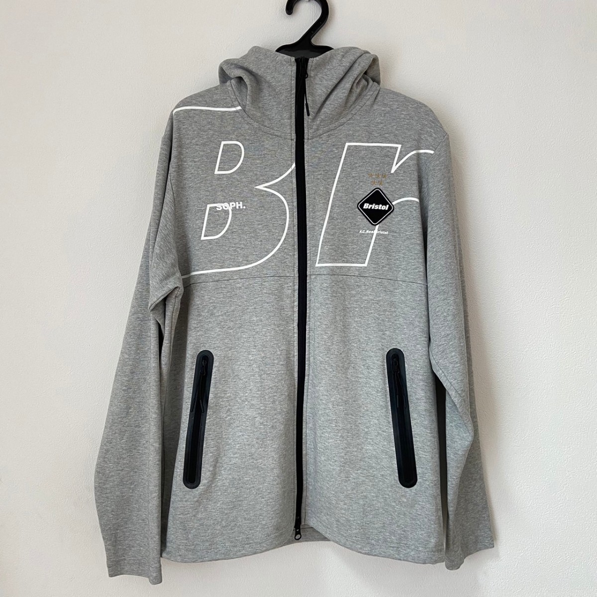 2020 S/S F.C.Real Bristol RELAX FIT ZIP UP　HOODIE グレー S USED品 FCRB-20057 ジップパーカー ジップアップ スウェット