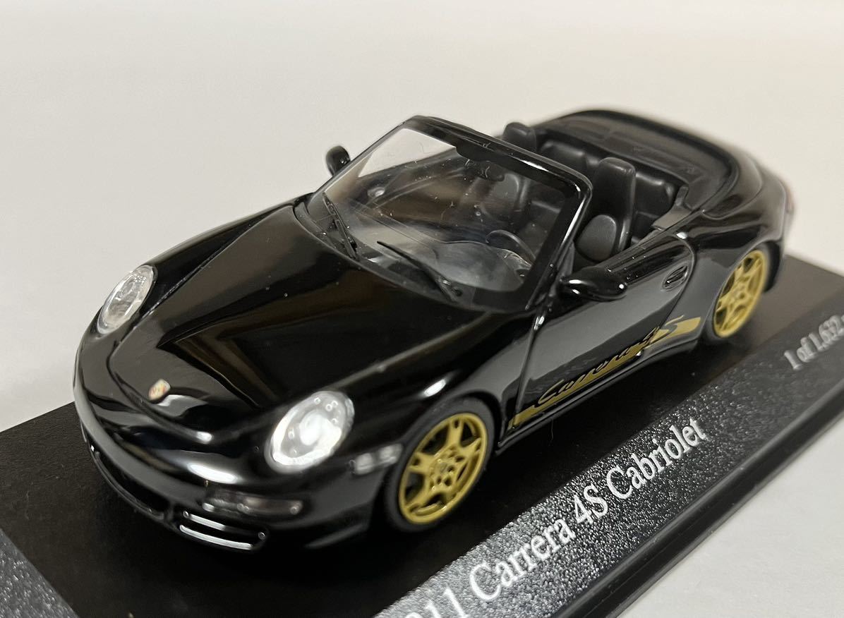 PORSCHE 911 Carrera 4S Cabriolet (997) 2006Year 1/43 Scale Black/Gold PMA製の画像2
