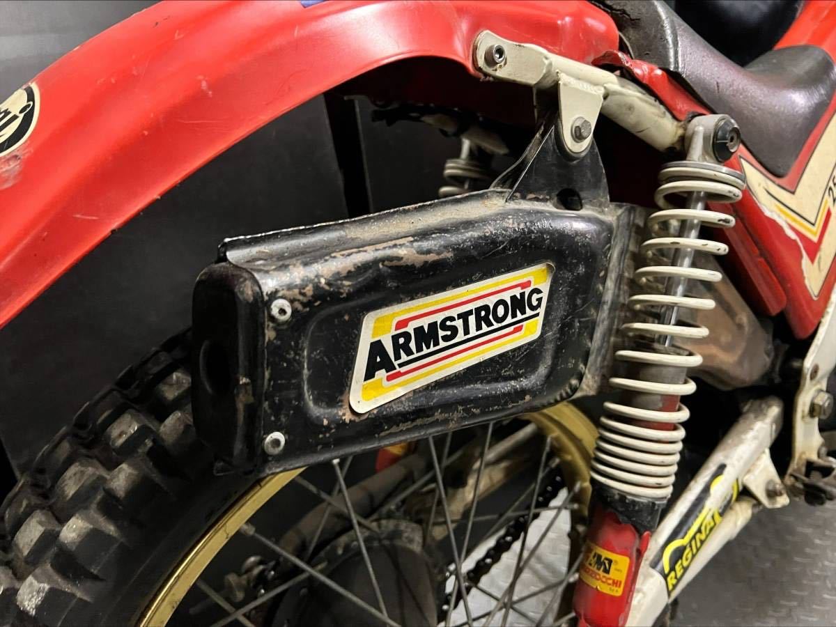 中古車 現状販売1983年頃 希少 ARMSTRONG アームストロング 250 TRIAL トライアル 実働 トライアルバイク オフロードバイク_画像5