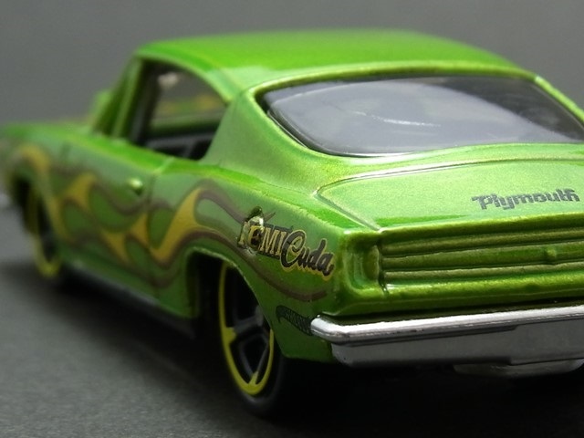 ☆☆☆日曜夜☆未開封新品☆'68 (PLYMOUTH) HEMI BARRACUDA☆HOT WHEELSの画像2