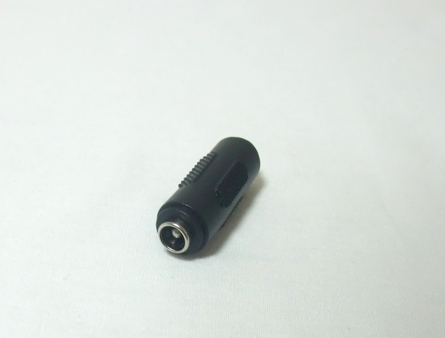 外径5.5mm内径2.1mmDCプラグをDCジャックに変換するアダプタ3個セット（メス-メス、新品）_画像1