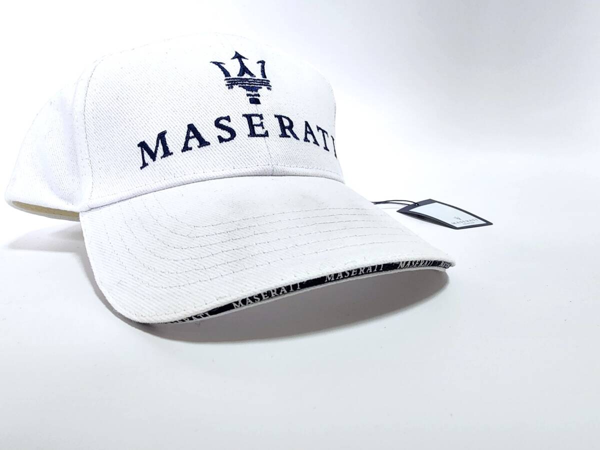 * unused * Maserati Maserati Novelty set not for sale 7 point set bag / mask / cap / flask / mat e-126