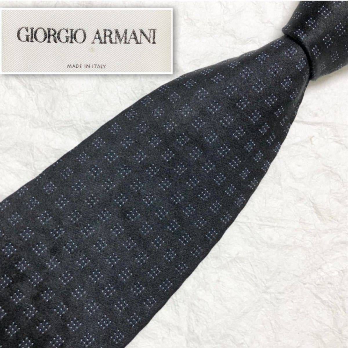 ■美品■GIORGIO ARMANI ジョルジオアルマーニ　ネクタイ　スクエア　ドット　総柄　シルク100% イタリア製　ビジネス　ブラック_画像1