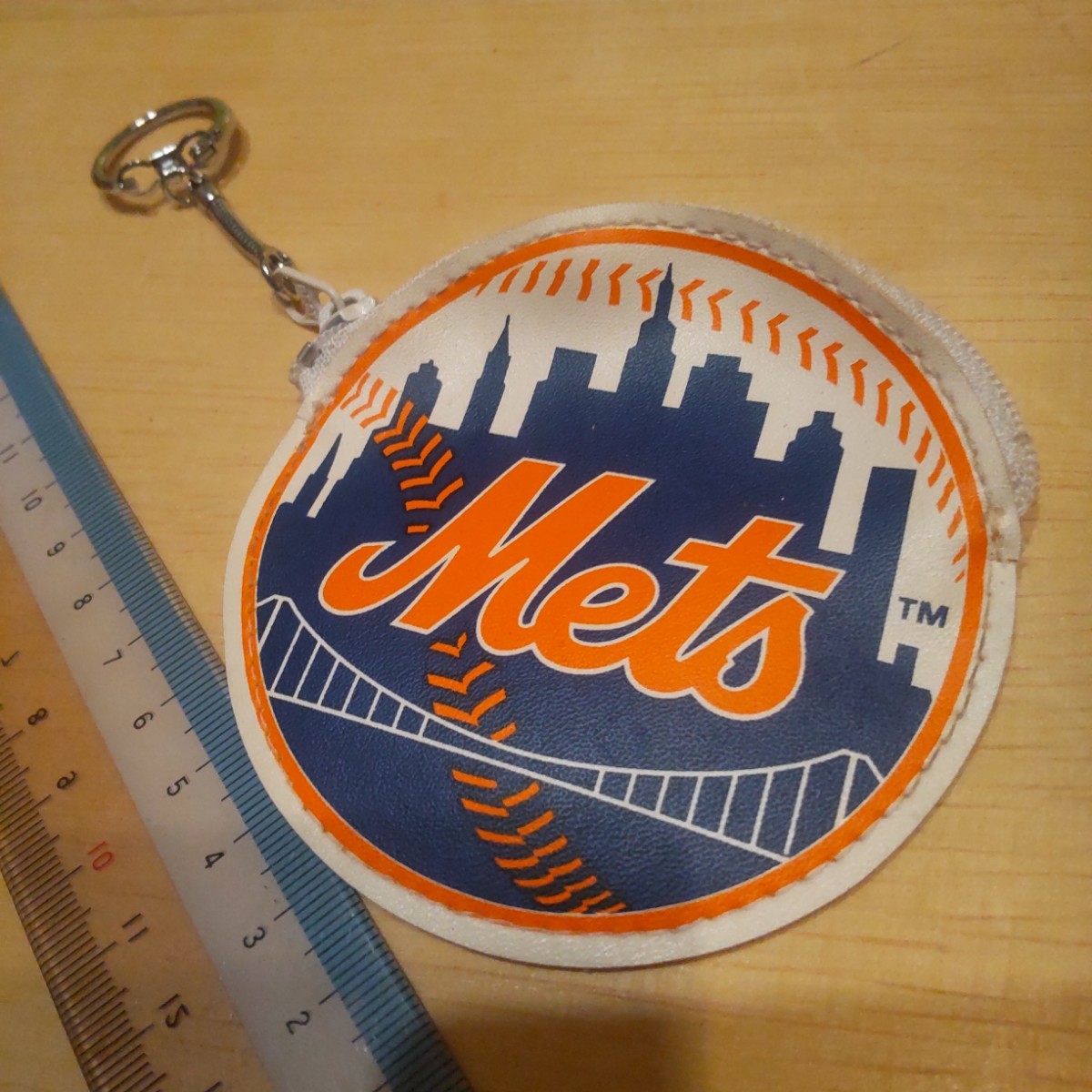 メジャーリーグ　メッツ　Mets　ボール型　サイフ　小銭入れ　キーホルダー　同梱不可_画像1