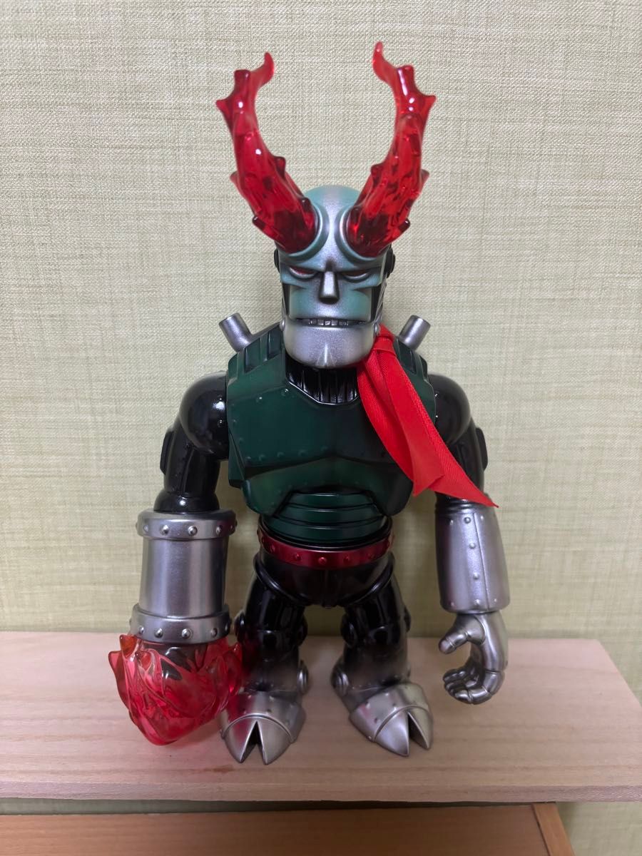 【祝開店！大放出セール開催中】 softsteeltoys 仮面ライダー ヘルボット インディーズソフビ 特撮