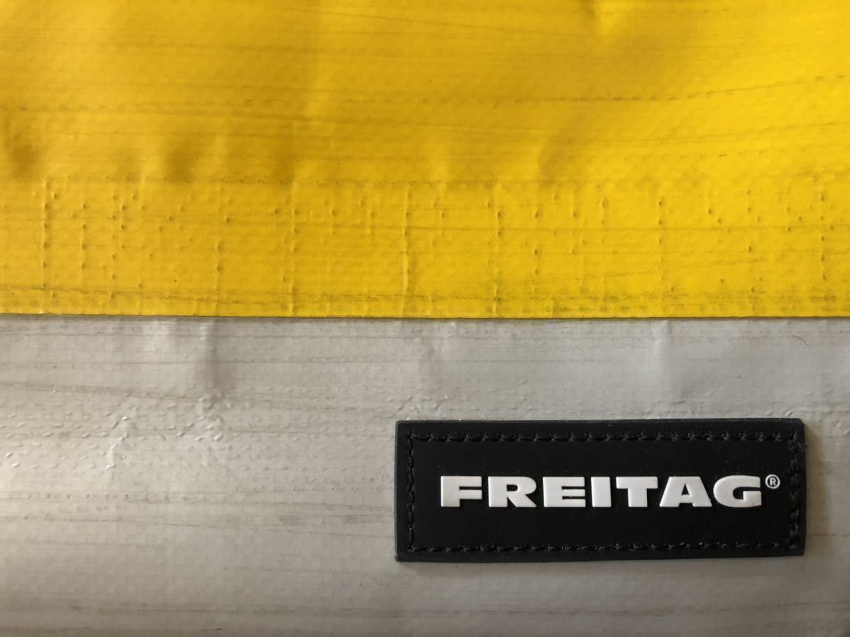 [ as good as new goods * rare *]FREITAG / F203 BOB 0 JOINT / connection . eyes 0 black × yellow × light gray 0 English character 0 TOTE BAG MEDIUM 0