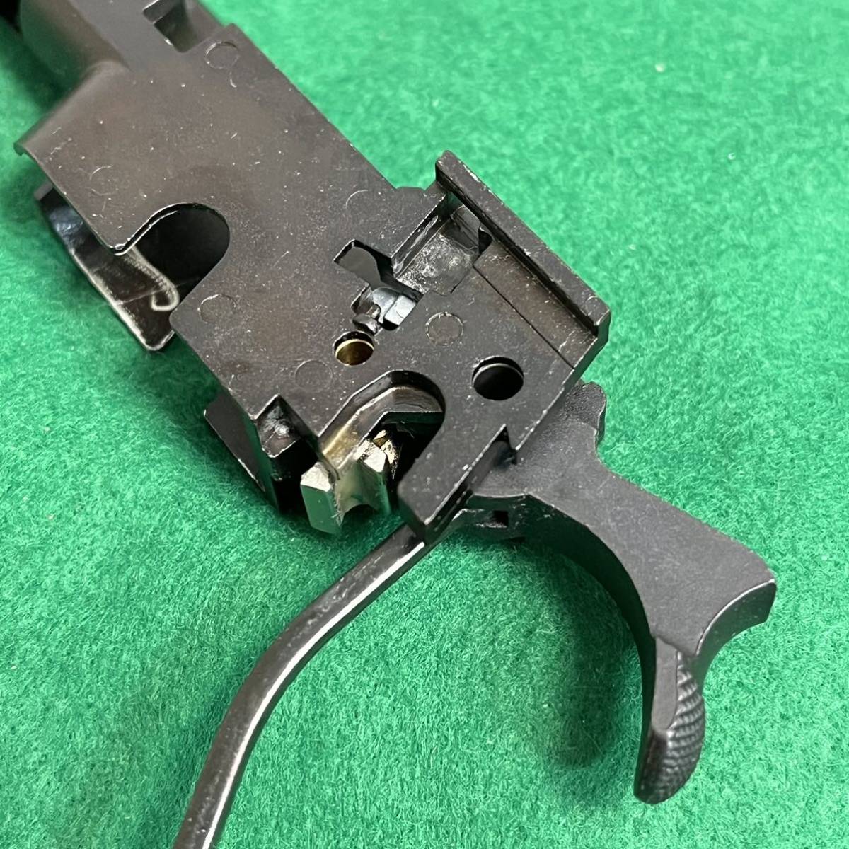 PT240218)マルイ★M1911A1ガバメントGBB用シャーシセット ハンマー シアー ノッカーロック他 中古純正パーツ 必読_画像7