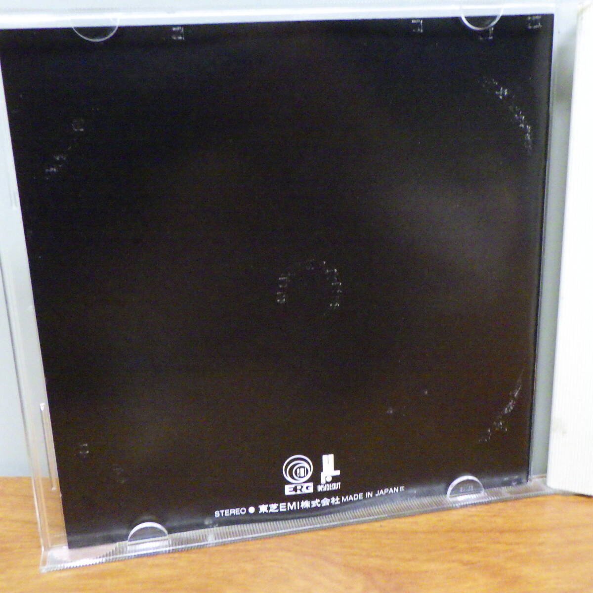 CD ニュー・ベスト(EMIイヤーズ・アンド・モア) ストレイ・キャッツ&ブライアン・セッツァー TOCP-8169_画像3